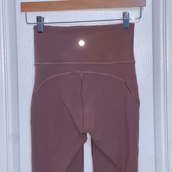 Lululemon Groove Super-High-Rise Crop 23"
Ancient Copper 2022 Style #: W6BZ3S 4 - Picture 5 of 8